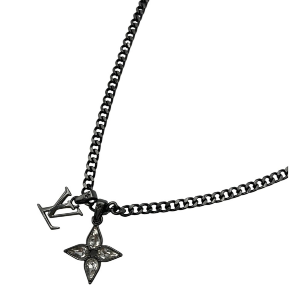 LOUIS VUITTON LV Initial Monogram Flower Necklace M00680 D4